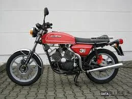 Moto Morini 3 1-2 Klassik