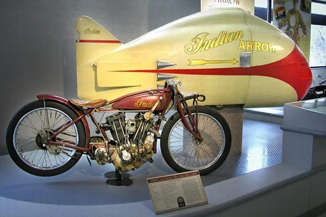 Indian Arrow Streamliner