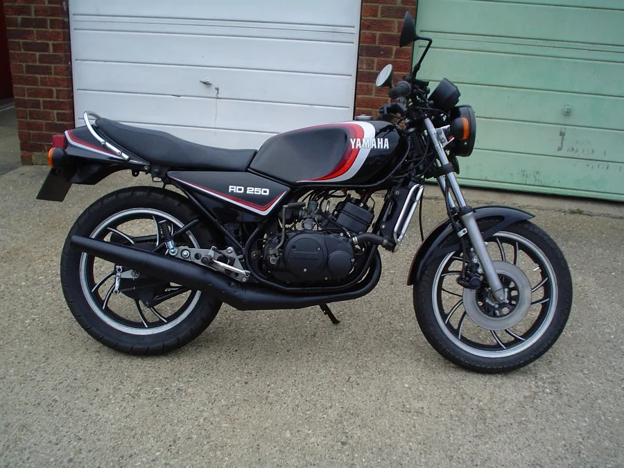 Yamaha RD 250 LC 1982
