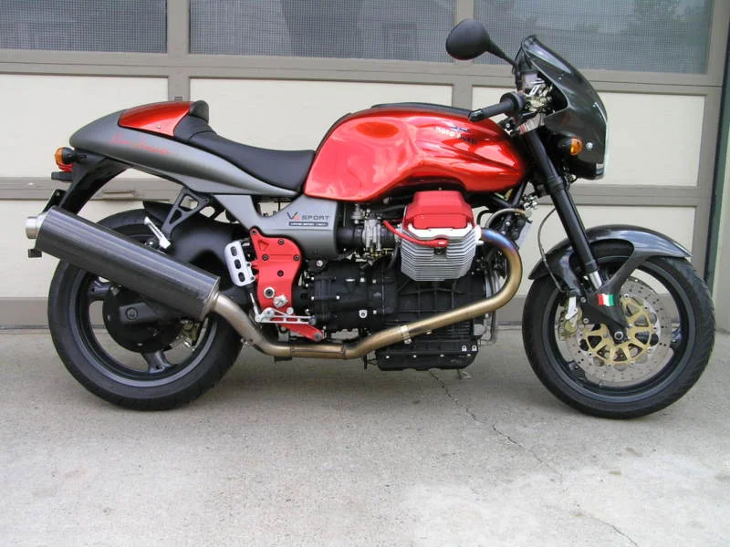 Moto Guzzi V 11 Sport Rosso Mandello Limited Edition