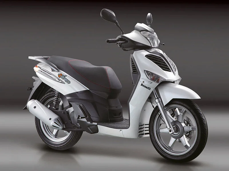 Benelli Caffenero 150