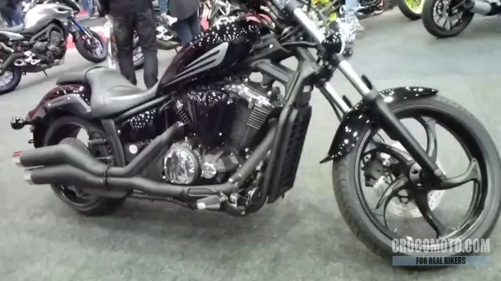 Yamaha XVS1300 Custom