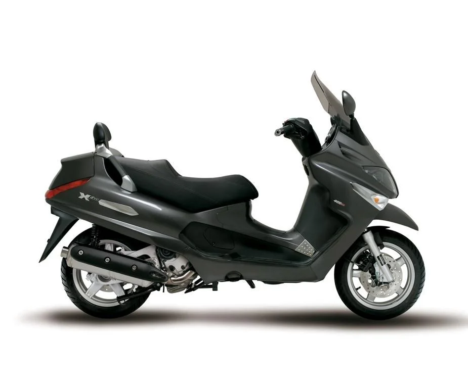 Piaggio XEvo 400