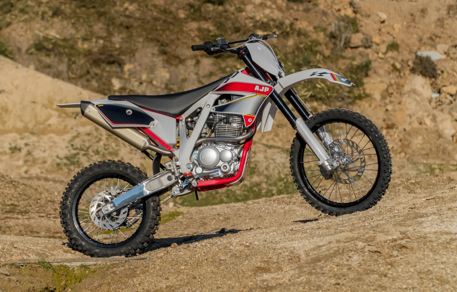 AJP PR3 MX Pro 240 2018