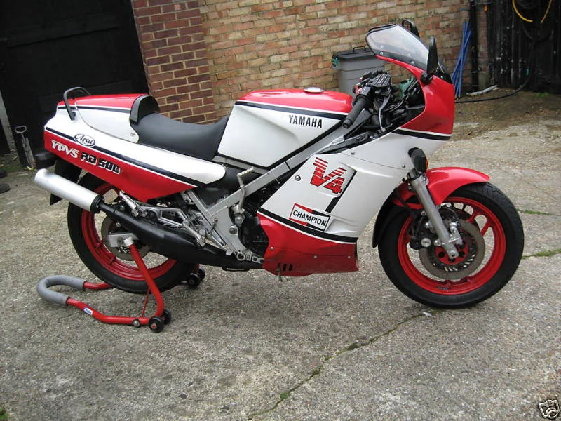 Yamaha RD 500 LC