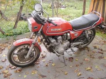 Suzuki GSX 750 E