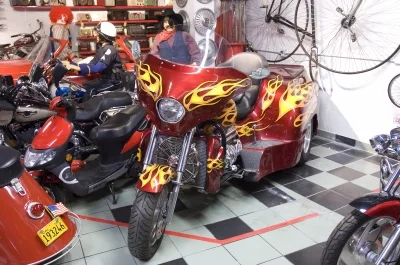 Boss BHC-9 Coupe 445 Trike 2012