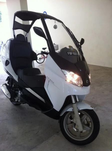 Adiva AD 200 2011