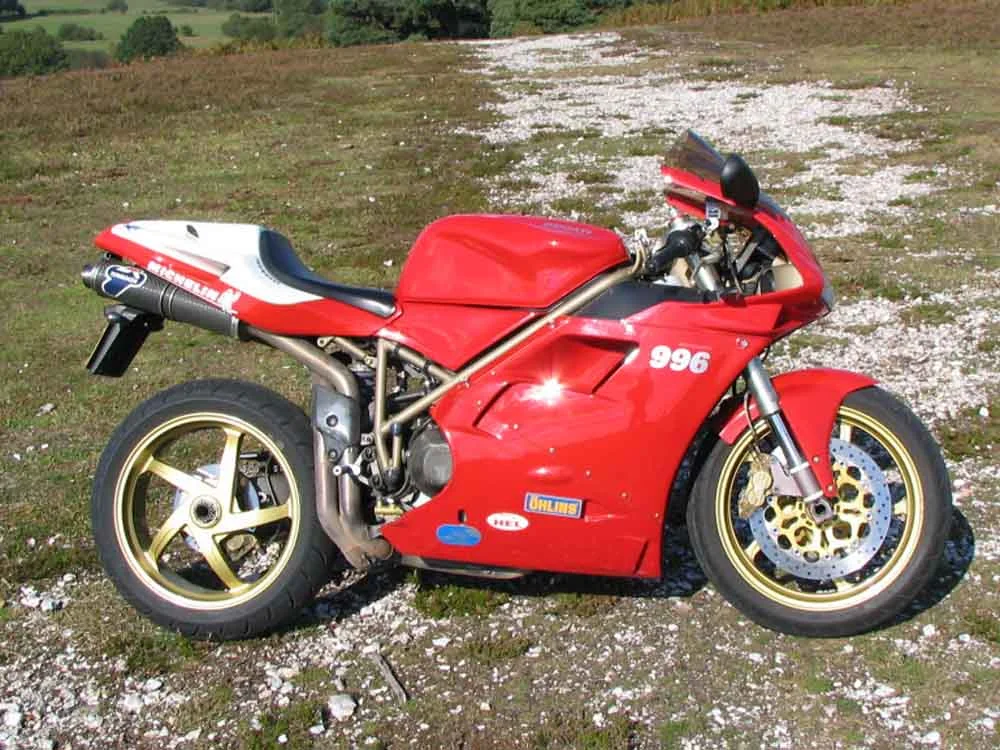 Ducati 996