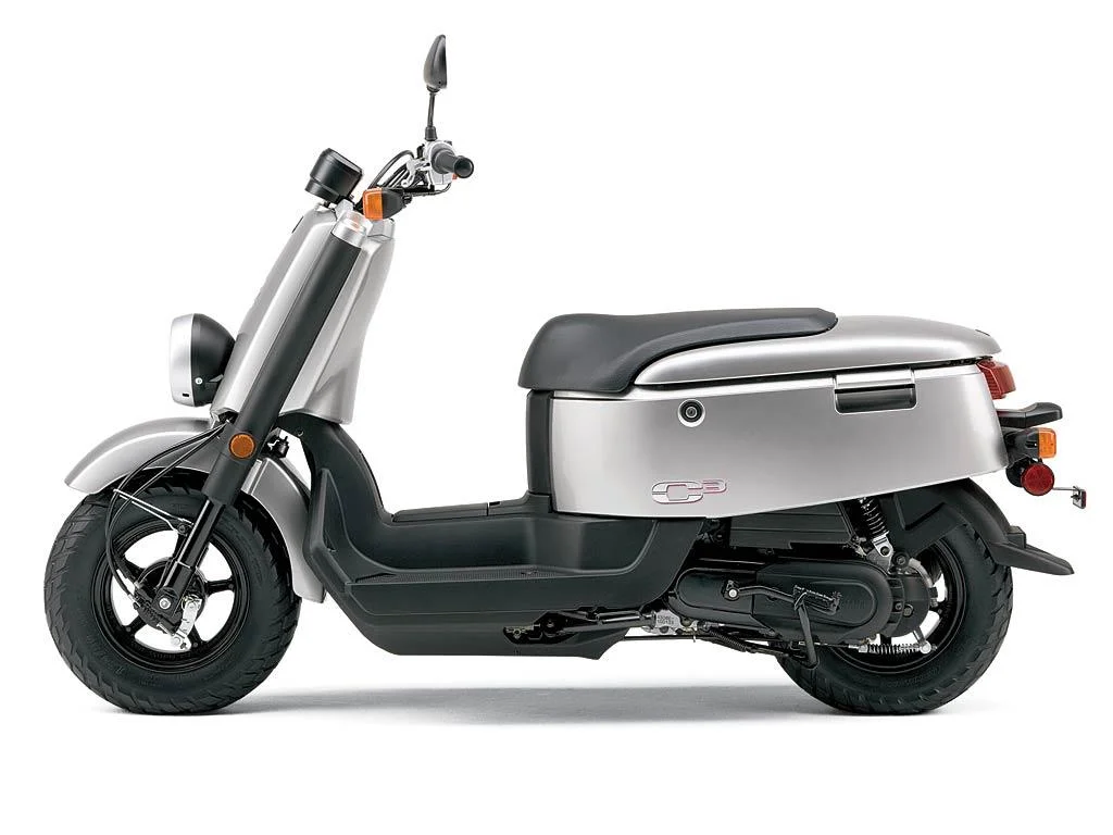 Yamaha C3
