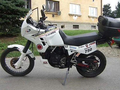 Cagiva Elefant 750