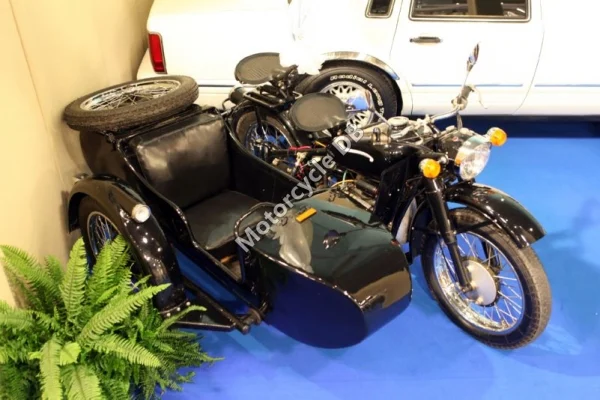 Chang-Jiang 750 BG (with sidecar) 1992