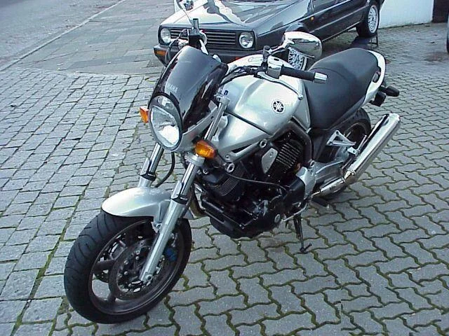 Yamaha BT 1100 Bulldog