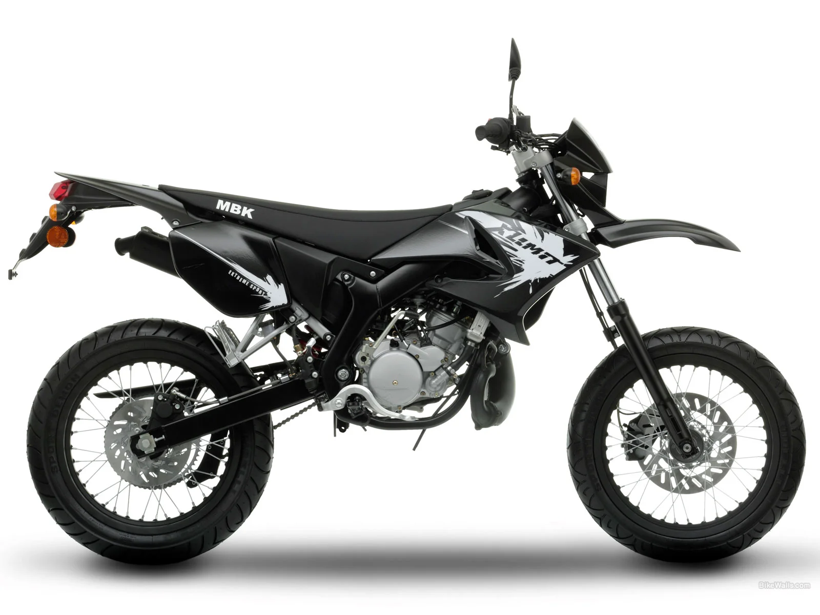 Puma Falcon 450 Motard
