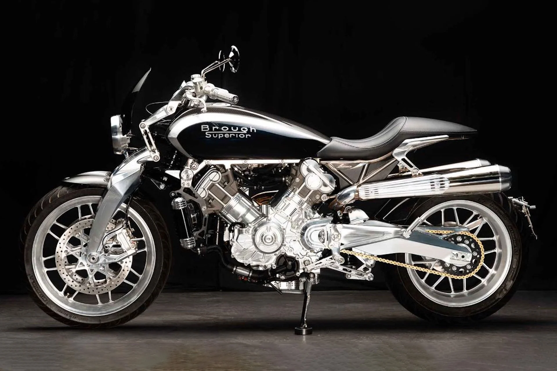 Brough SS100