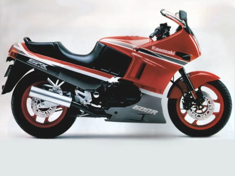 Kawasaki GPX 600 R (reduced effect #2) 1989