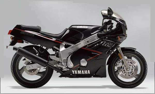Yamaha FZR 600