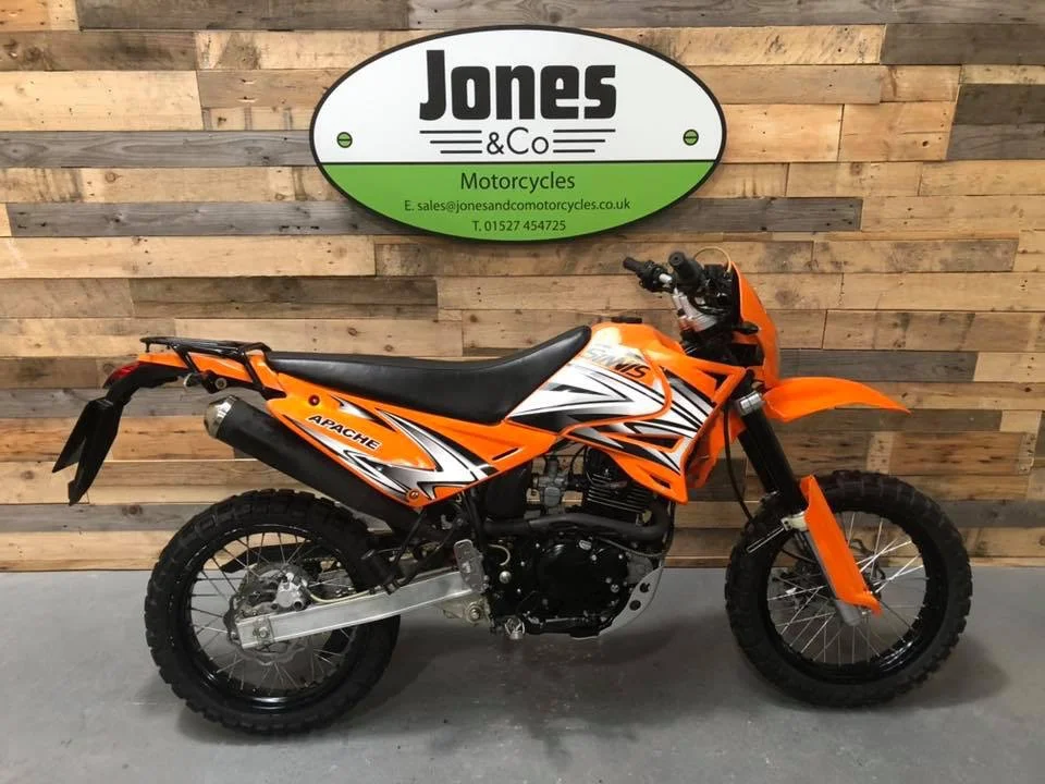 Sinnis Apache 125 2016