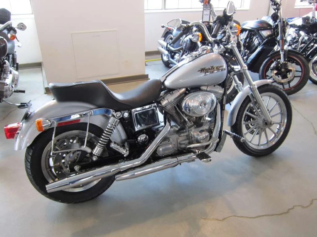 Harley-Davidson FXD Dyna Super Glide
