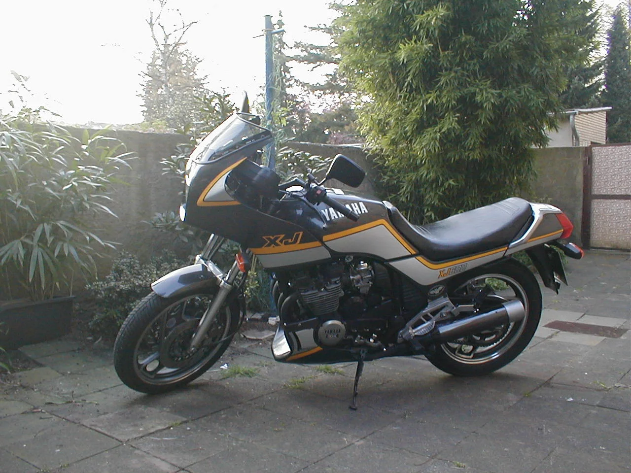 Yamaha XJ 600