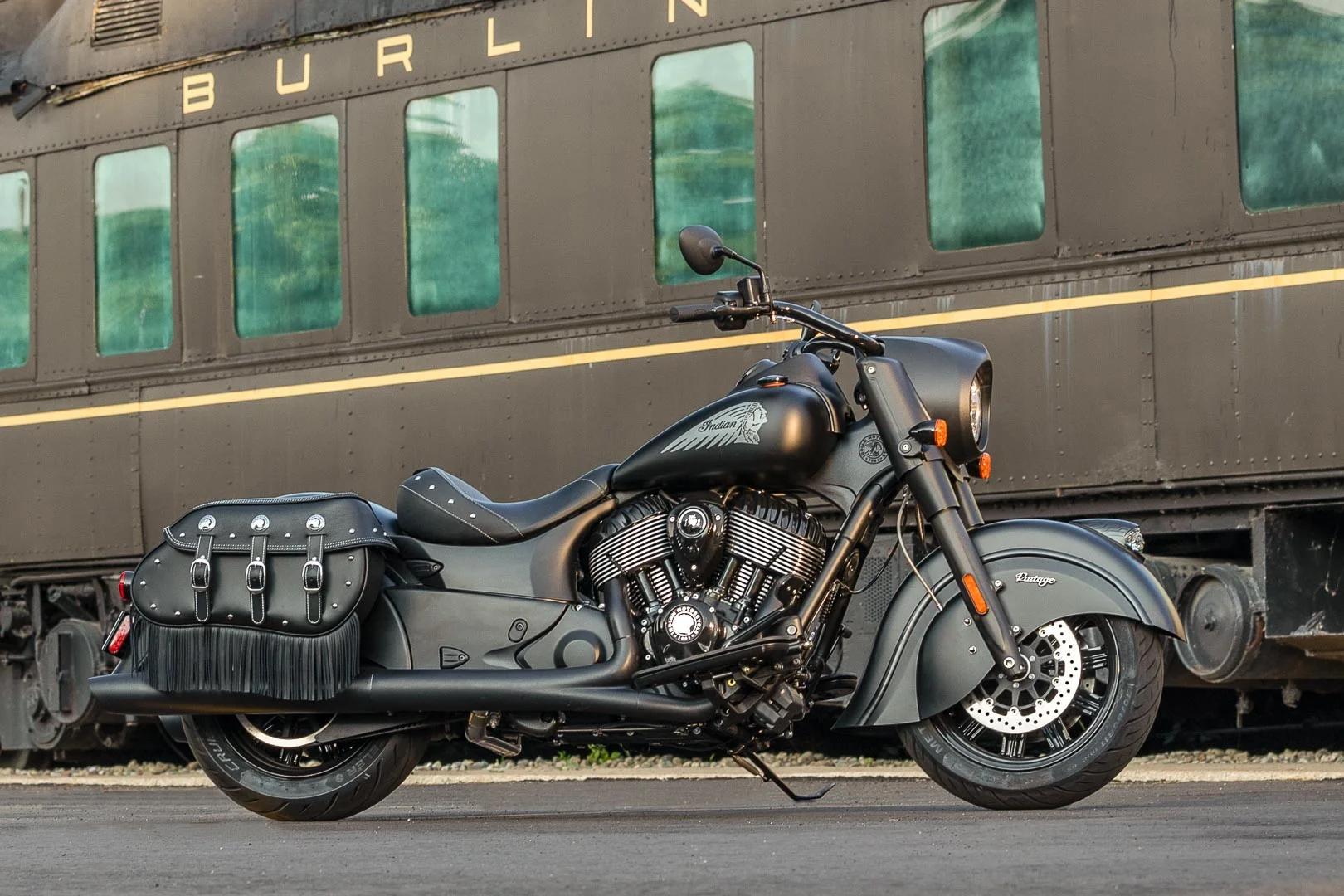 Indian Vintage Dark Horse