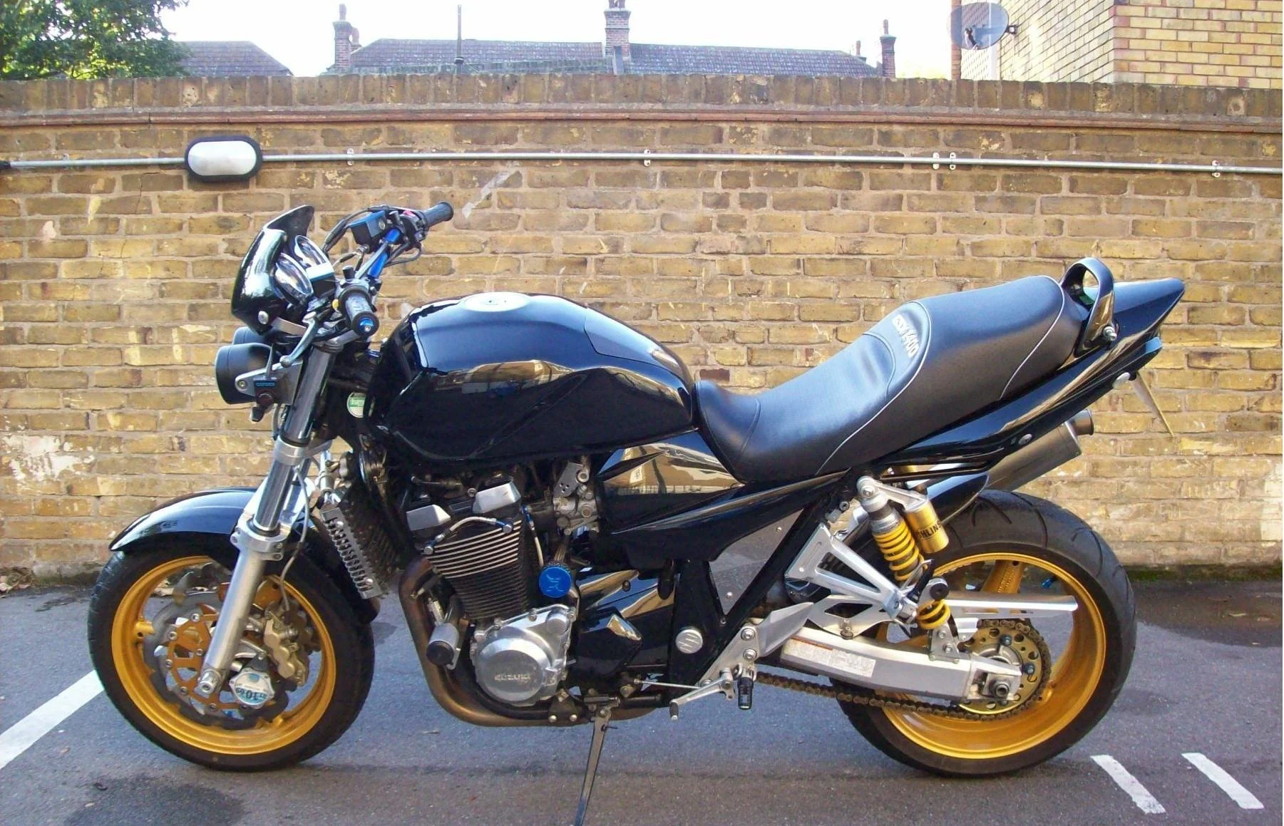 Suzuki GSX