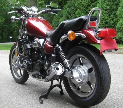 Yamaha XJ700XN 1985