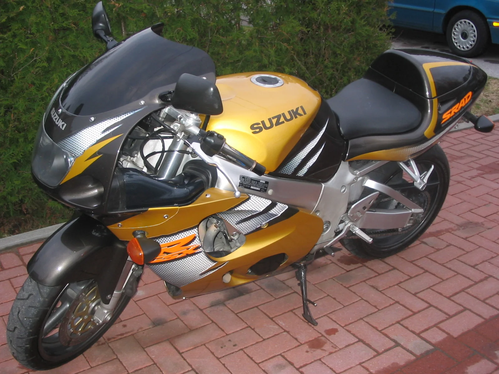 Suzuki GSX-R 750