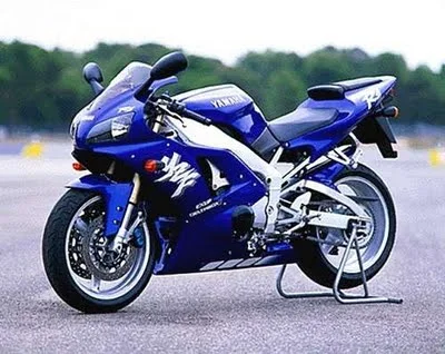 Yamaha YZF-R1