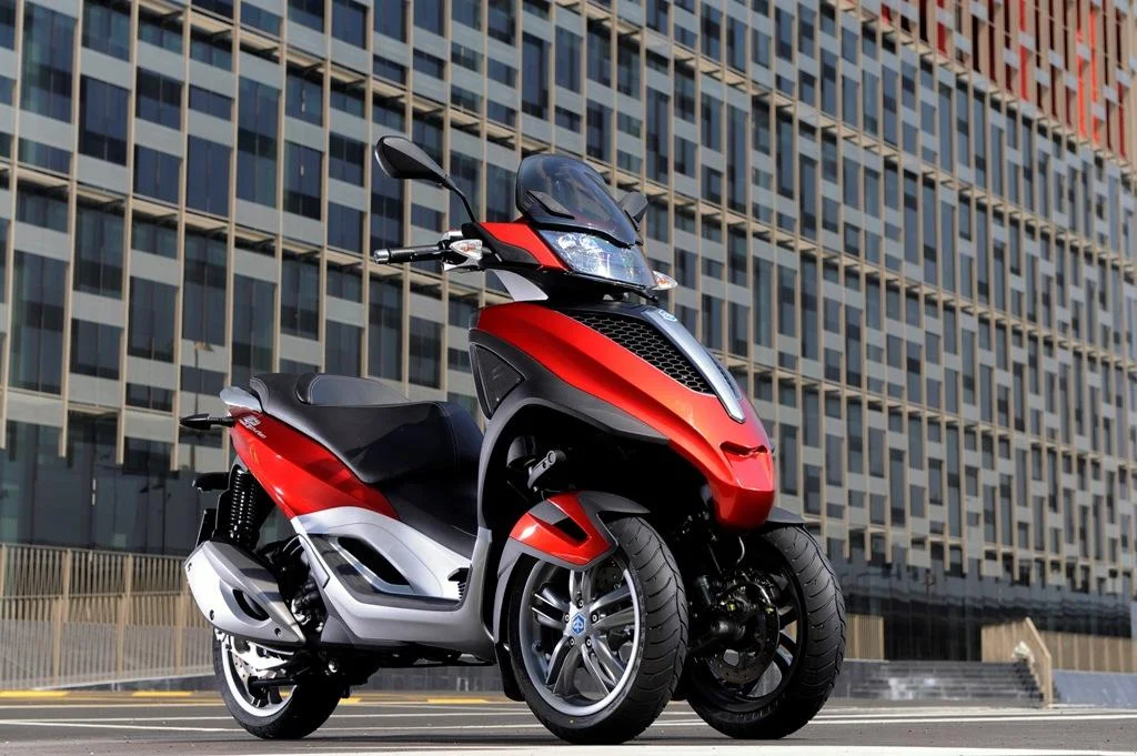 Piaggio MP3 Yourban 300 LT