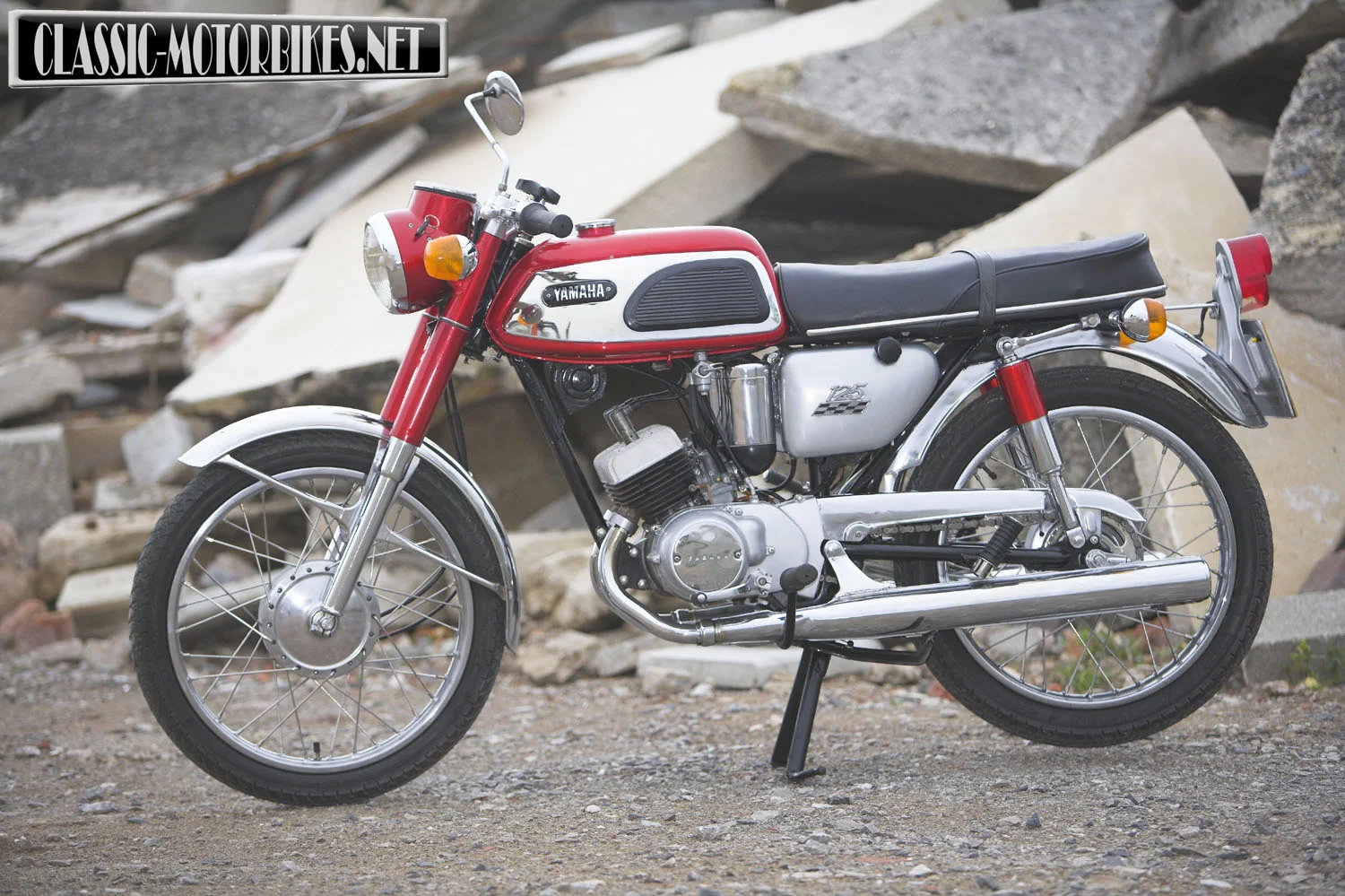 Yamaha YAS1