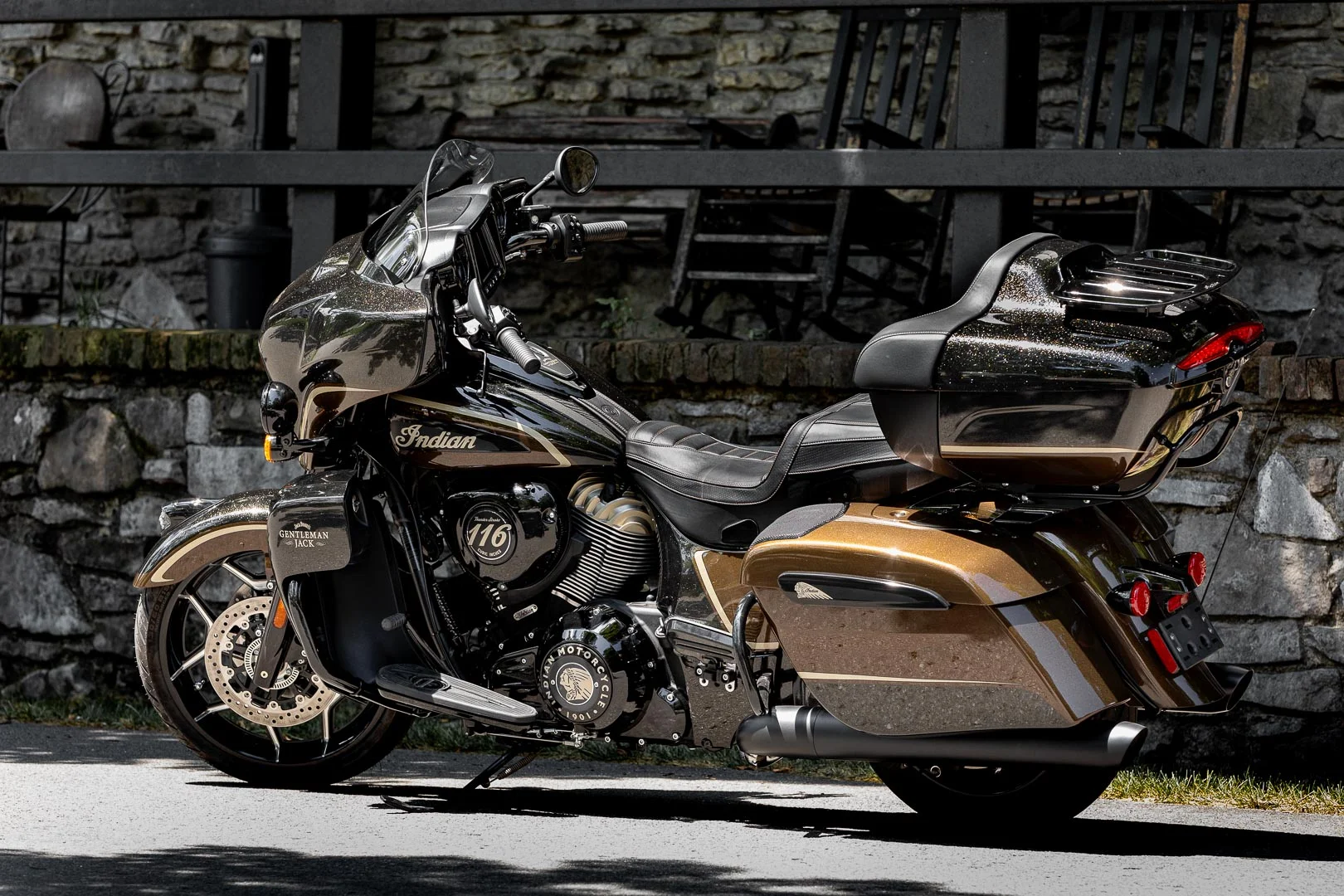 Indian Roadmaster Dark Horse