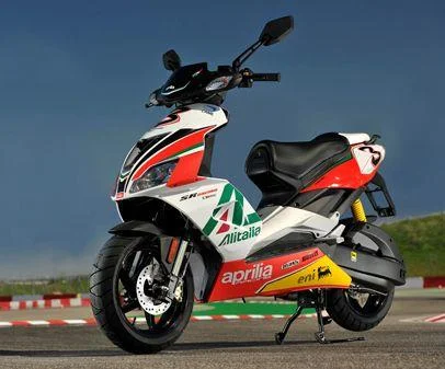 Aprilia SR 50 R Replica SBK 2012