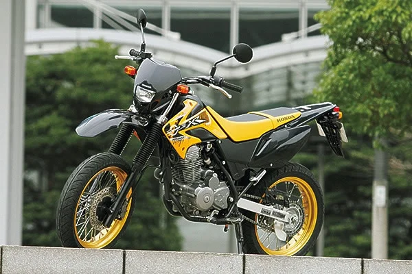 Honda XR 230 Motard