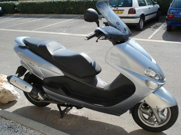 Yamaha Majesty 125