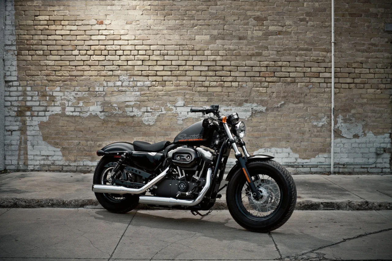 Harley-Davidson Sportster Forty-Eight Dark Custom