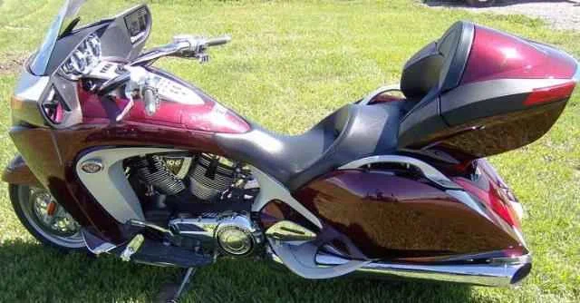 Victory Vision Tour Premium 2008