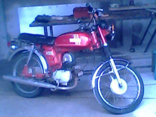 Yamaha YB 50 2002