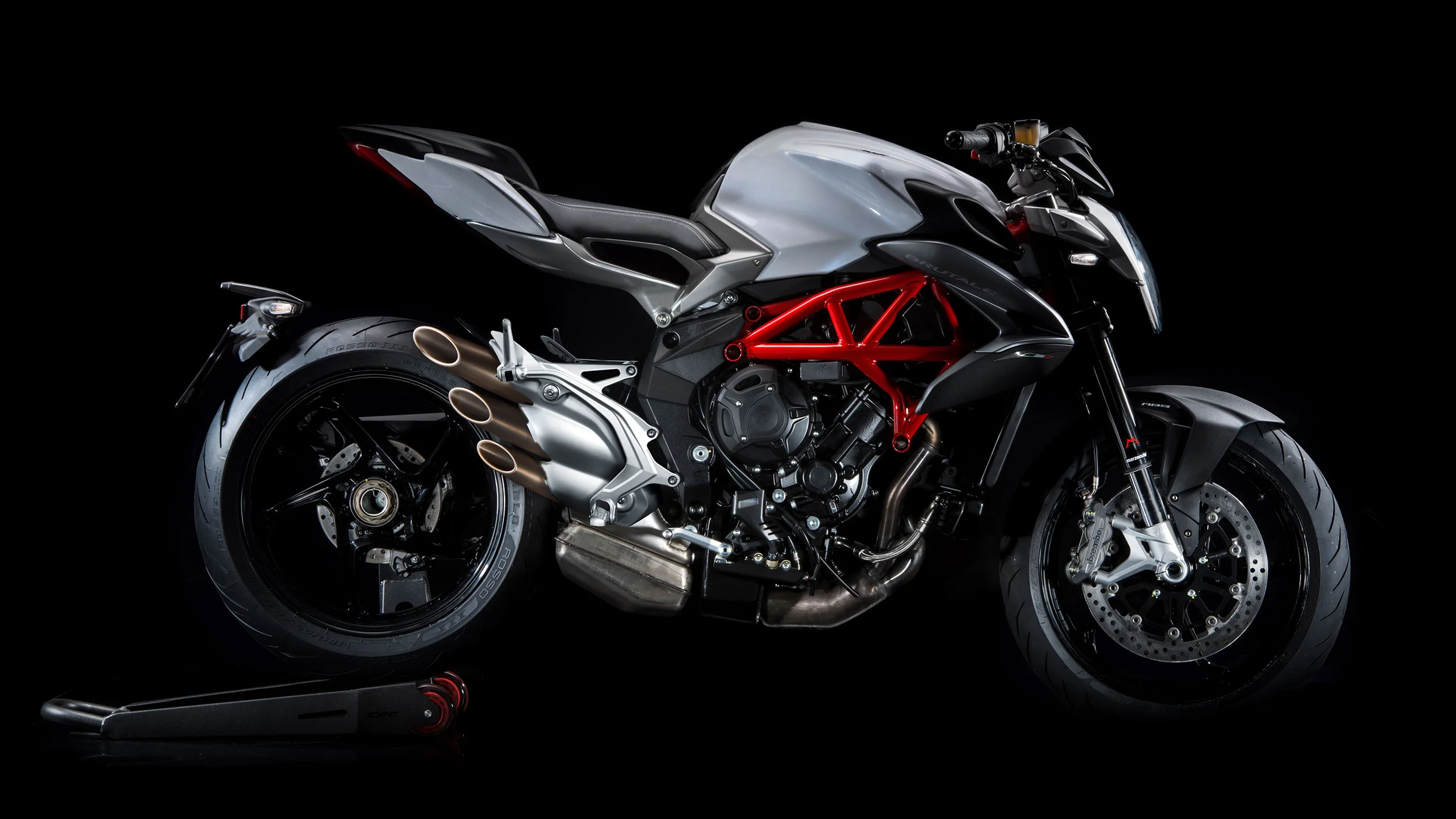 MV Agusta Brutale 800