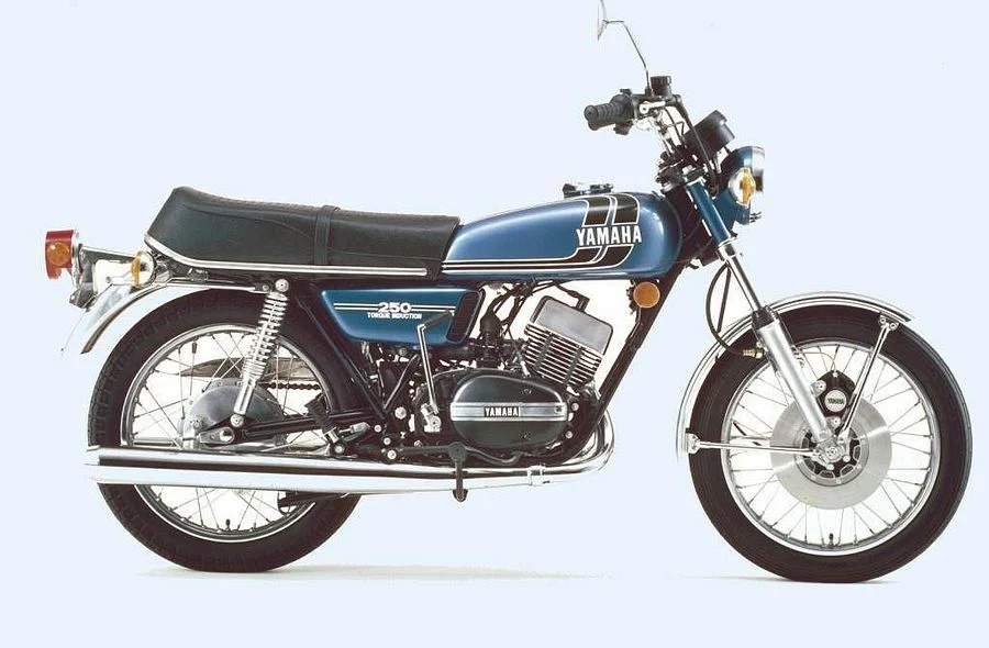 Yamaha RD 250 (6-speed) 1974