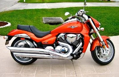 Suzuki Boulevard 400