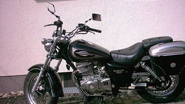 Suzuki GZ 250 Marauder 2002