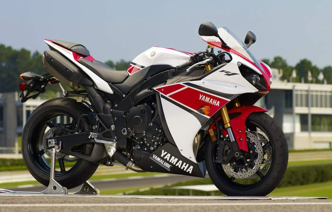 Yamaha YZF-R1 WGP 50th Anniversary 2012