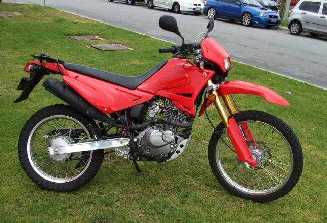 WT Bomber 125 2010