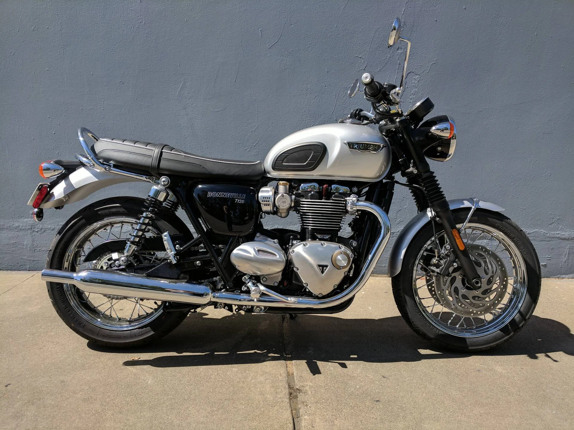 Triumph Bonneville T120