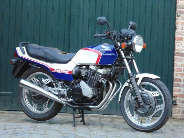 Honda CBX 550 F 2