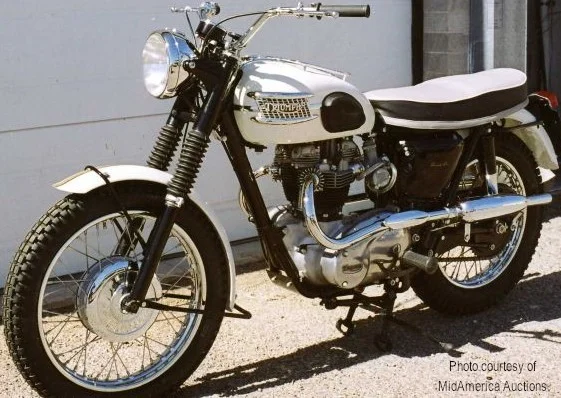 Triumph Bonneville T120C Street Scrambler
