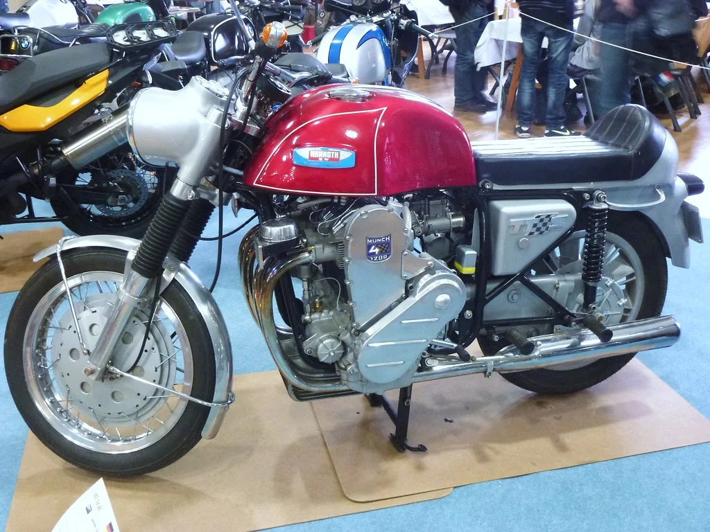 Münch 4-1200 TTS