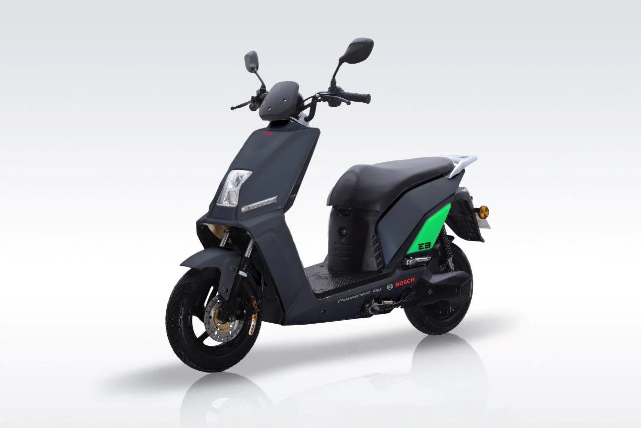 Tauris E3 Elektro-Roller 2020