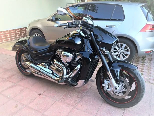 Suzuki VZR